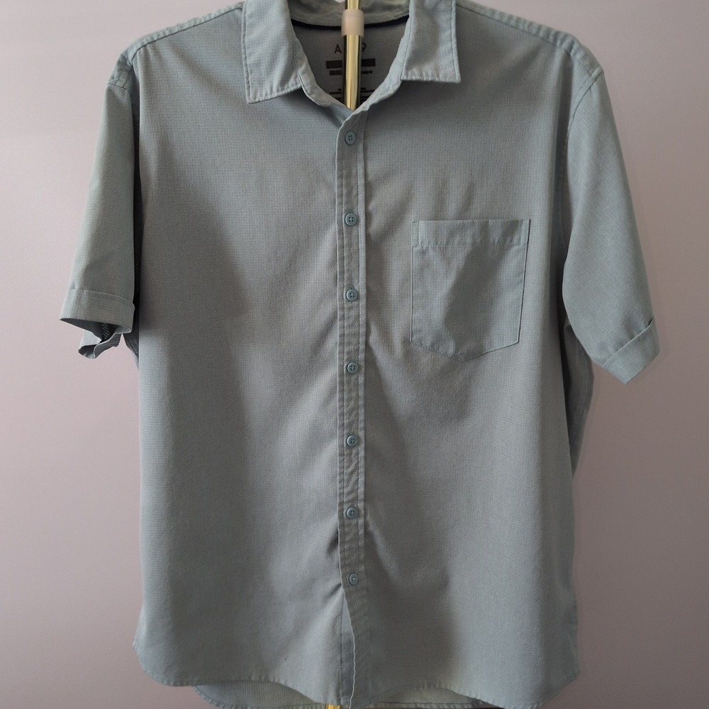 Apt. 9 Button Down Shirt Mens XL Light Blue Premier Flex Tech Mesh Slim Untucked